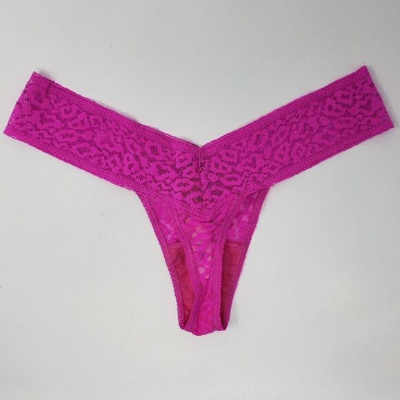 Victoria's Secret Thong Panties Womens One Size Pink The Lacie Lace Leopard NEW - Picture 4 of 9